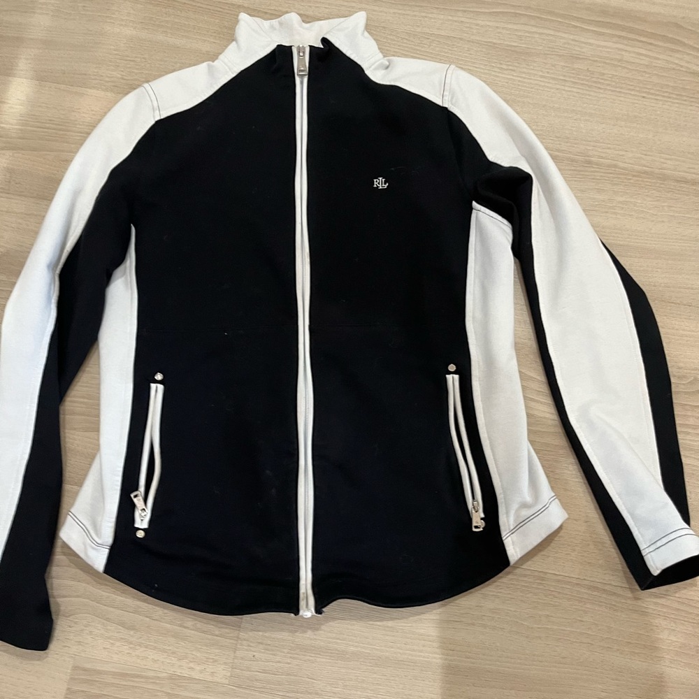 Nice RL sweater to play golf or tennis